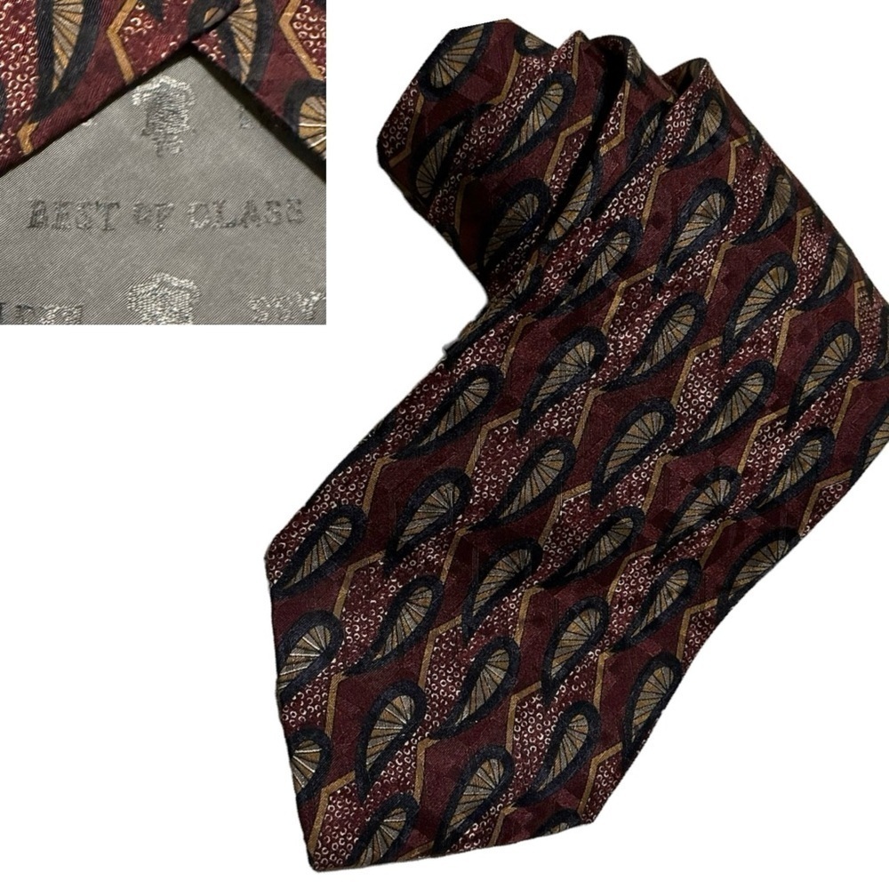 Robert Talbott Best of Class Tie Hand Sewn Silk Hand Painted in Italy 56” x 4”